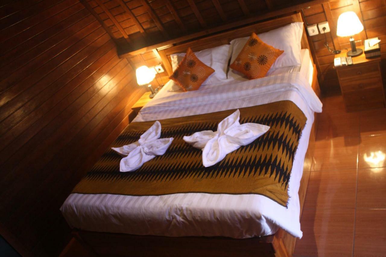 Lotus Bungalow Ξενοδοχείο Nusa Penida Εξωτερικό φωτογραφία
